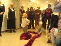 Art group Boa, Tmějová, Linhartová, Mikulášková: Paradise children, Municipial theatre Brno, 2007